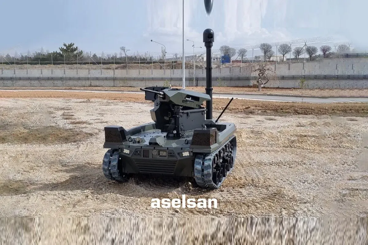 Açık arazinin karşısında mastta SEG10