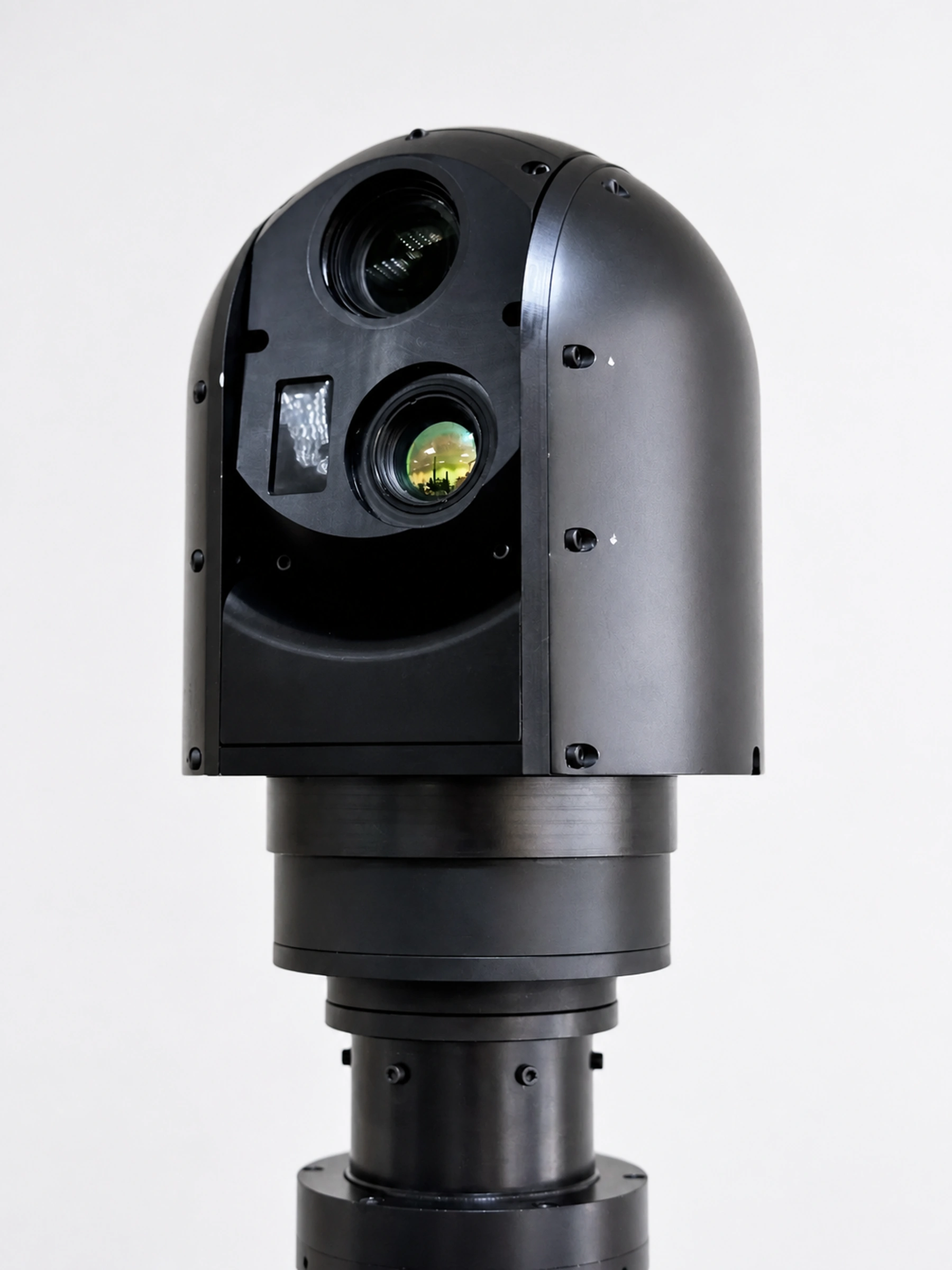 SEG12 ön plakasındaki optik pencereler
